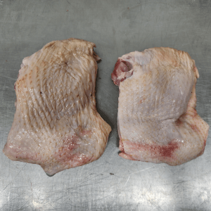 CKN THIGH FILLET SKIN ON/BONELESS 5KG ($17.99/KG)
